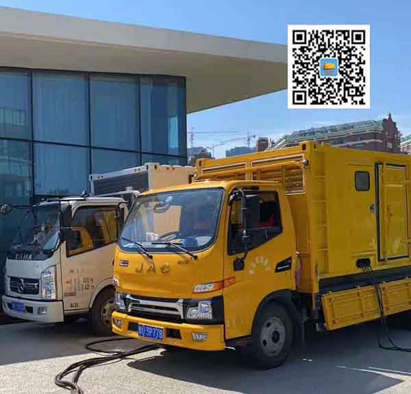 加乐镇出租发电车